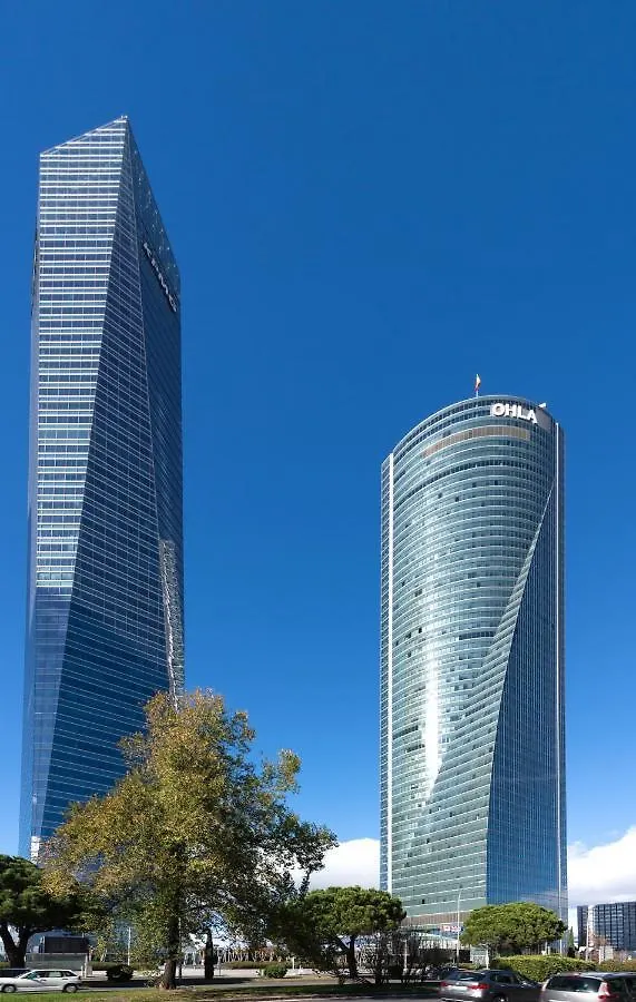 Apartment Lujo En Las 4 Torres! Business Area Madrid